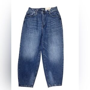 A.n.a. A New Approach • Women Dark Rinse Denim Highest-Rise Balloon Jeans 6 NWT